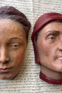 Dante alighieri masks alice masks florence Two portrait masks, one of them Dante Alighieri, handmade papier-mâché by Alice Masks, Florence
