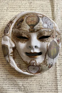Steampunk clockwork face mask alice masks florence Steampunk face mask with clockwork decoration, handmade papier-mâché by Alice Masks, Florence